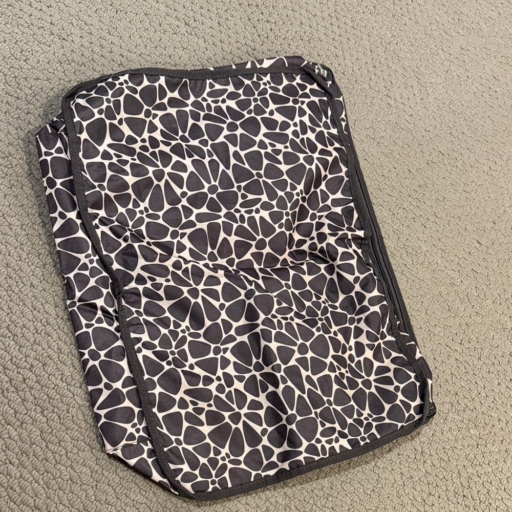 Lesportsac Black and Cream Patterned Bag